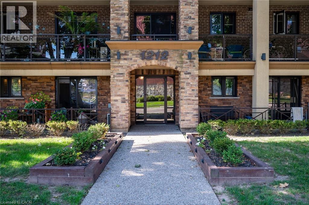 1212 Fennell Avenue E Unit# 303, Hamilton, Ontario  L8T 1T2 - Photo 2 - 40775818