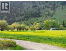 26 Barnes Road, lumby, British Columbia