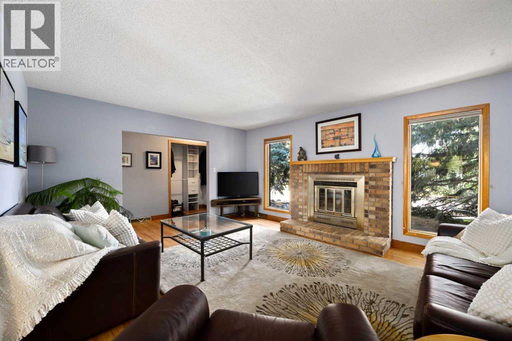 151 Waterloo Drive Sw, Calgary, Alberta  T3C 3G4 - Photo 6 - A2257777