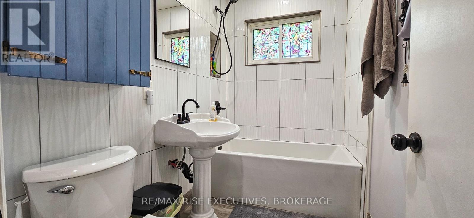 1453 Woodfield Crescent, Kingston, Ontario  K7P 2V4 - Photo 17 - X12440184