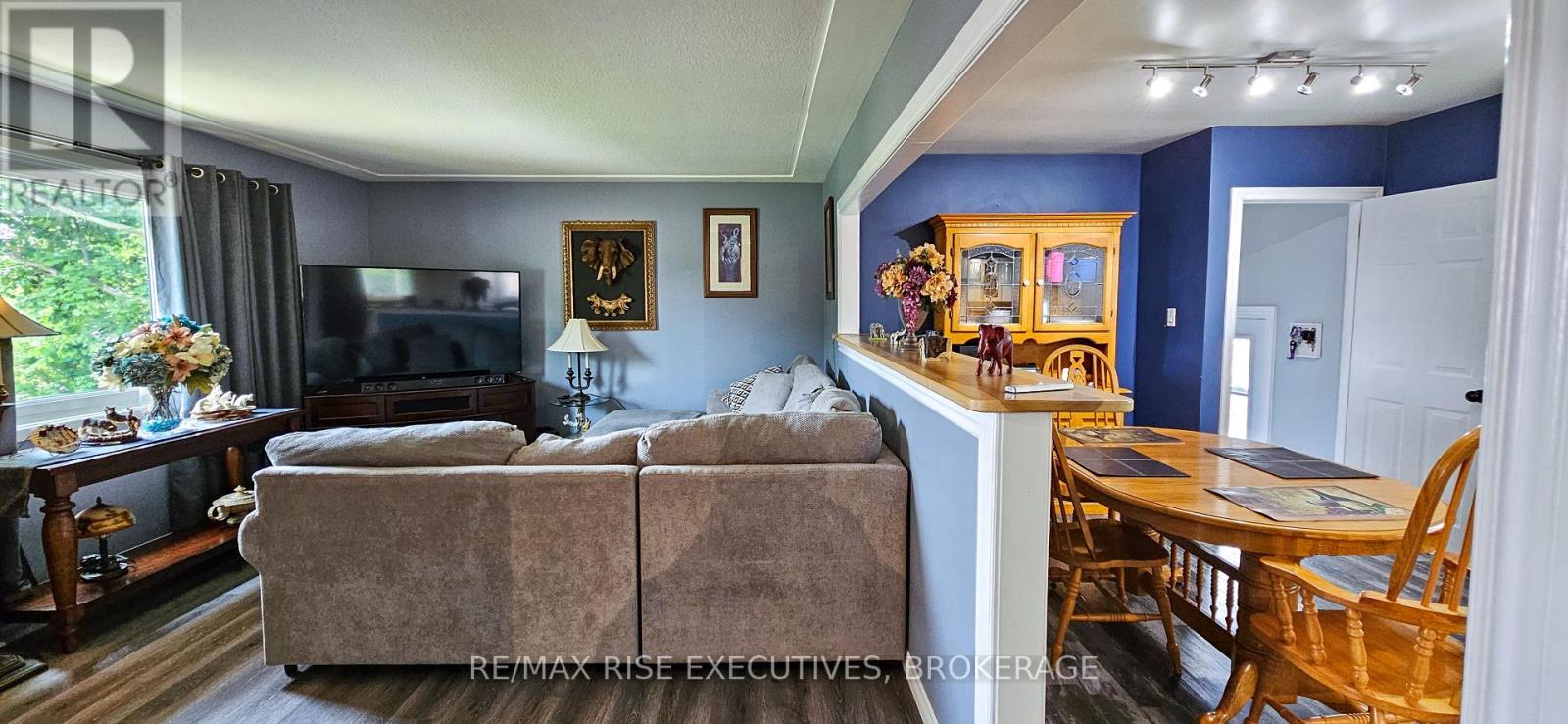1453 Woodfield Crescent, Kingston, Ontario  K7P 2V4 - Photo 8 - X12440184