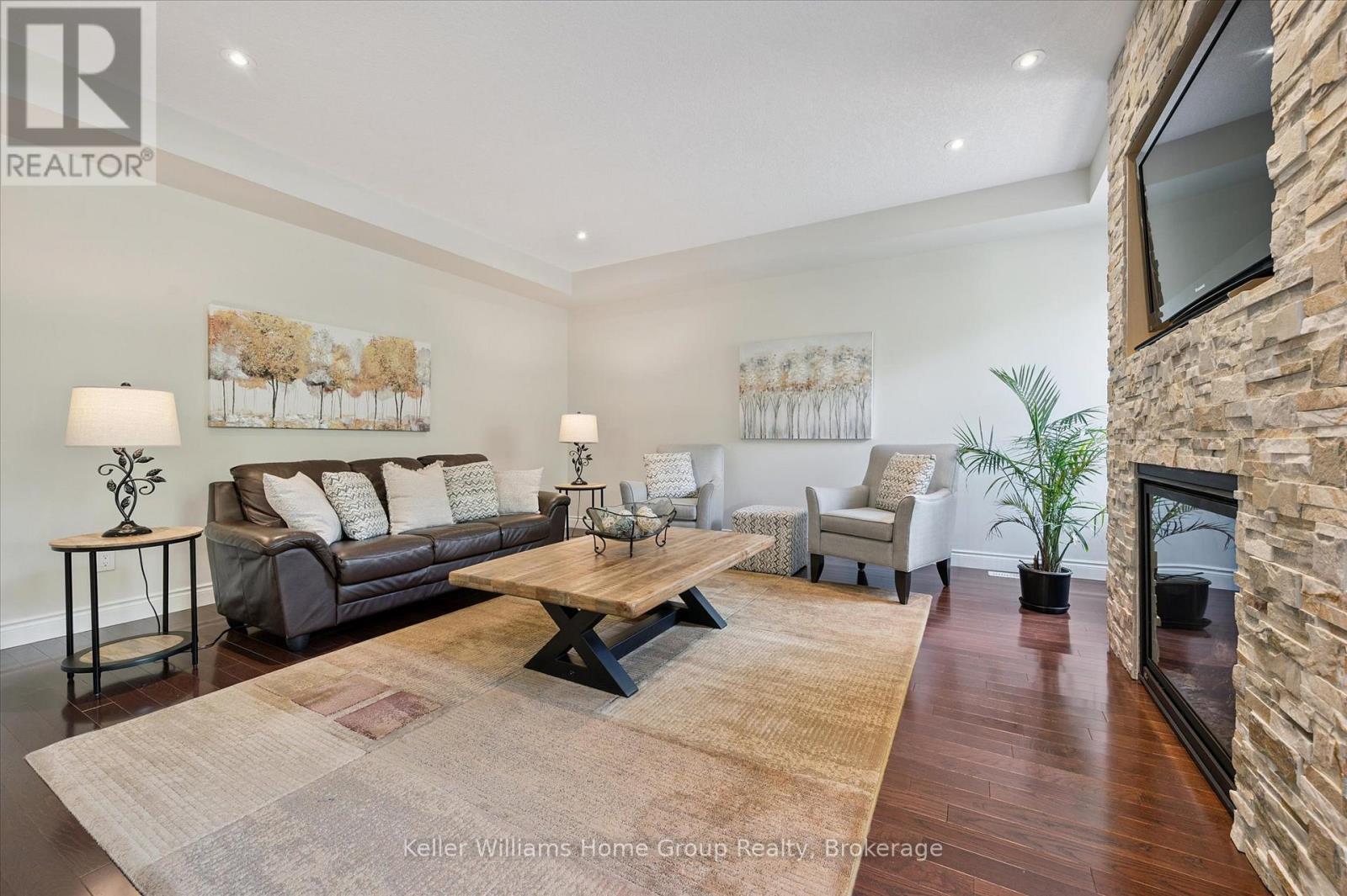 70 Waverley Drive, Guelph, Ontario  N1E 6C8 - Photo 10 - X12440127