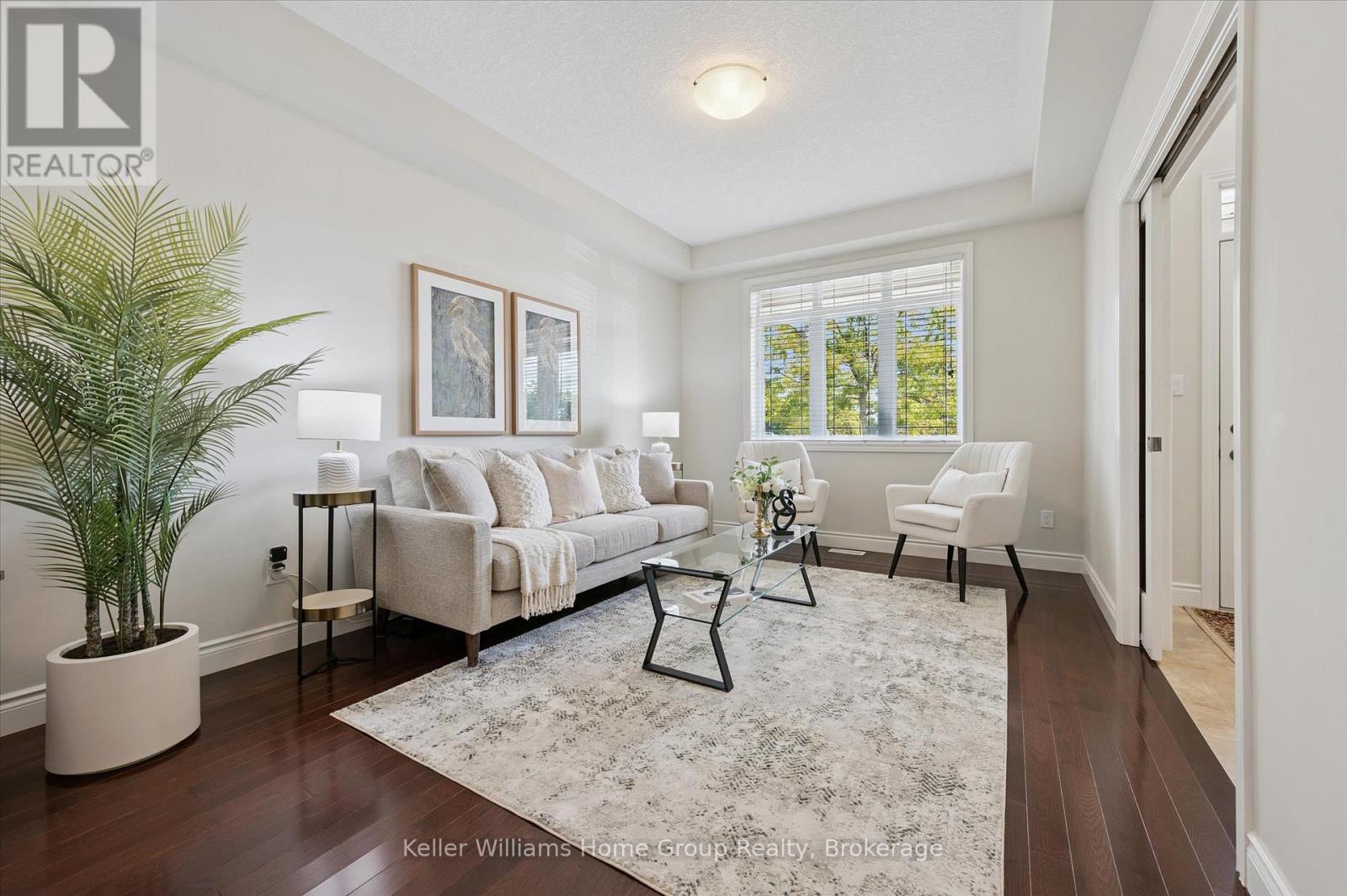 70 Waverley Drive, Guelph, Ontario  N1E 6C8 - Photo 6 - X12440127