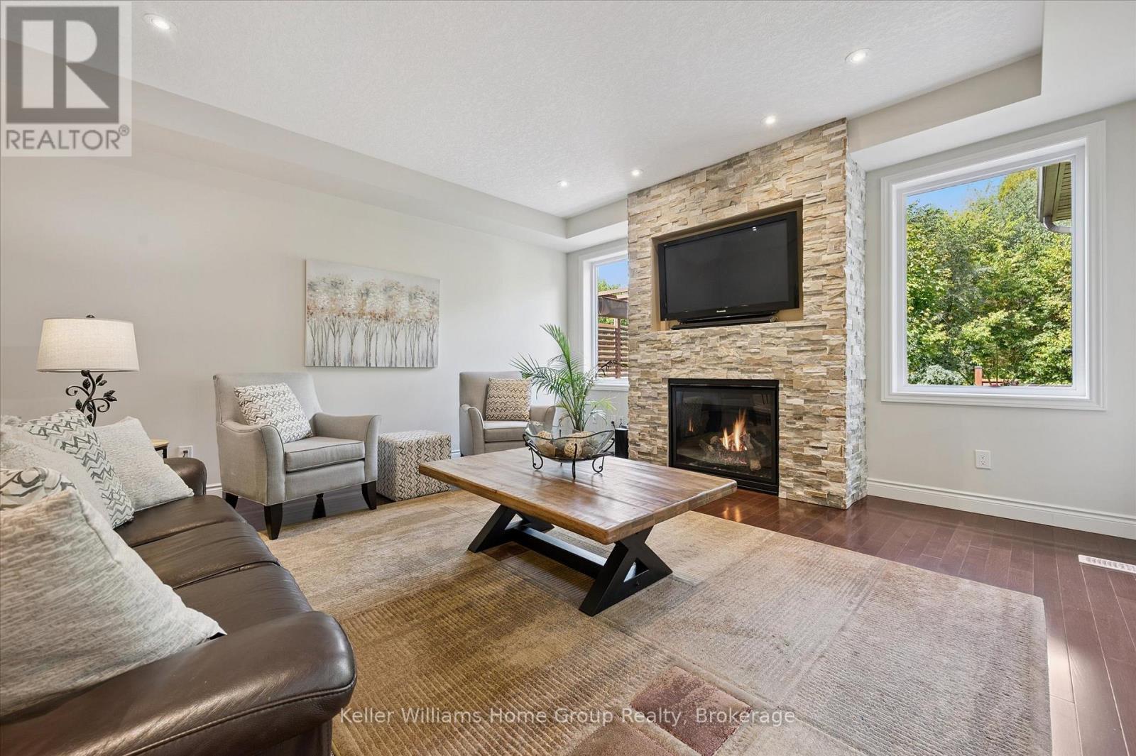 70 Waverley Drive, Guelph, Ontario  N1E 6C8 - Photo 9 - X12440127