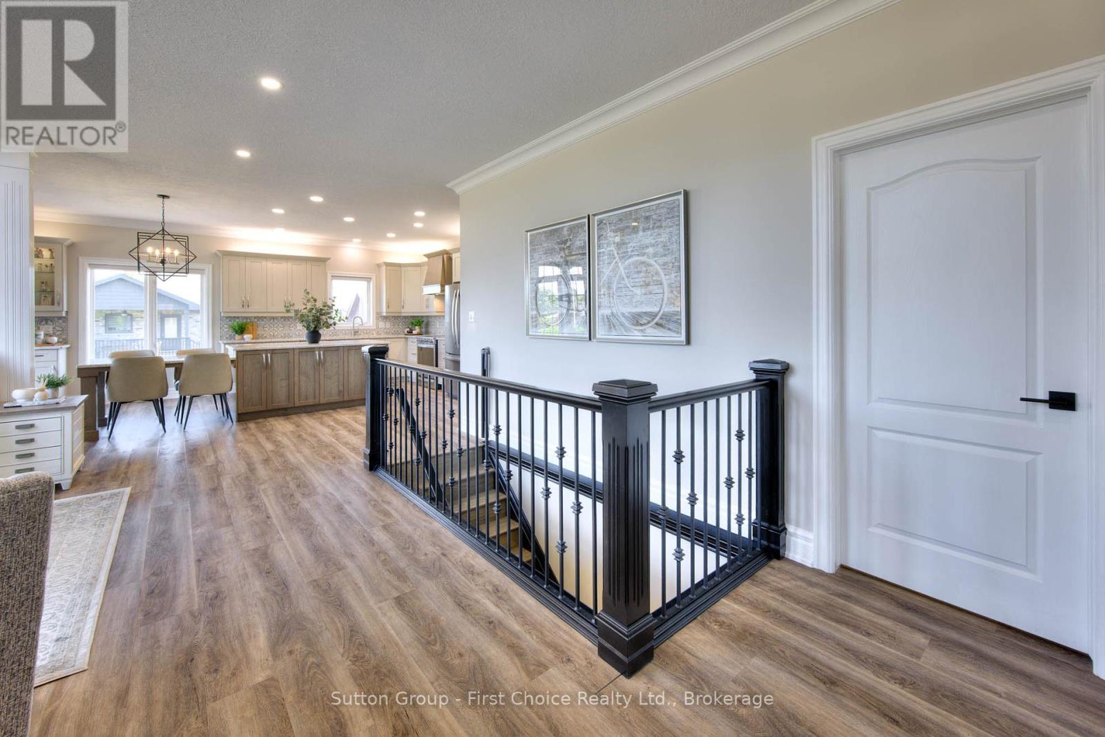 211 Sunset Drive, West Perth, Ontario  N0K 1W0 - Photo 11 - X12440185