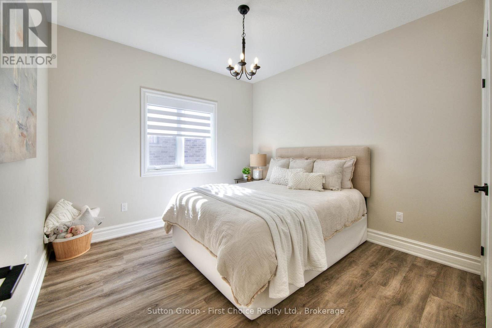 211 Sunset Drive, West Perth, Ontario  N0K 1W0 - Photo 26 - X12440185