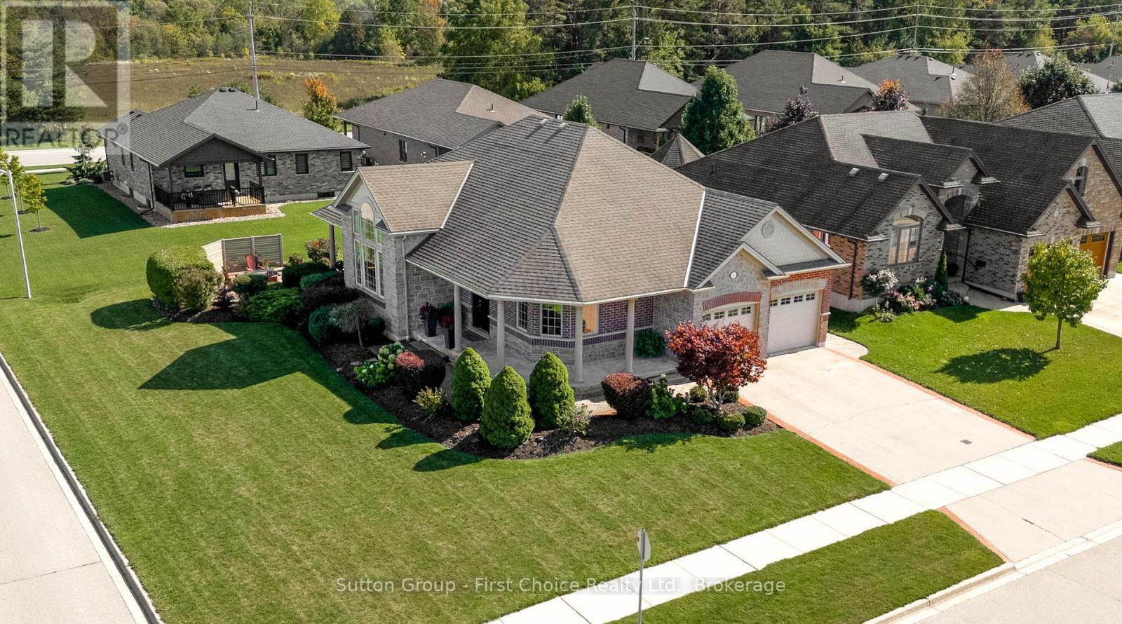 211 Sunset Drive, West Perth, Ontario  N0K 1W0 - Photo 3 - X12440185