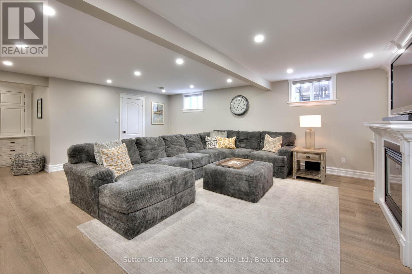 211 Sunset Drive, West Perth, Ontario  N0K 1W0 - Photo 32 - X12440185