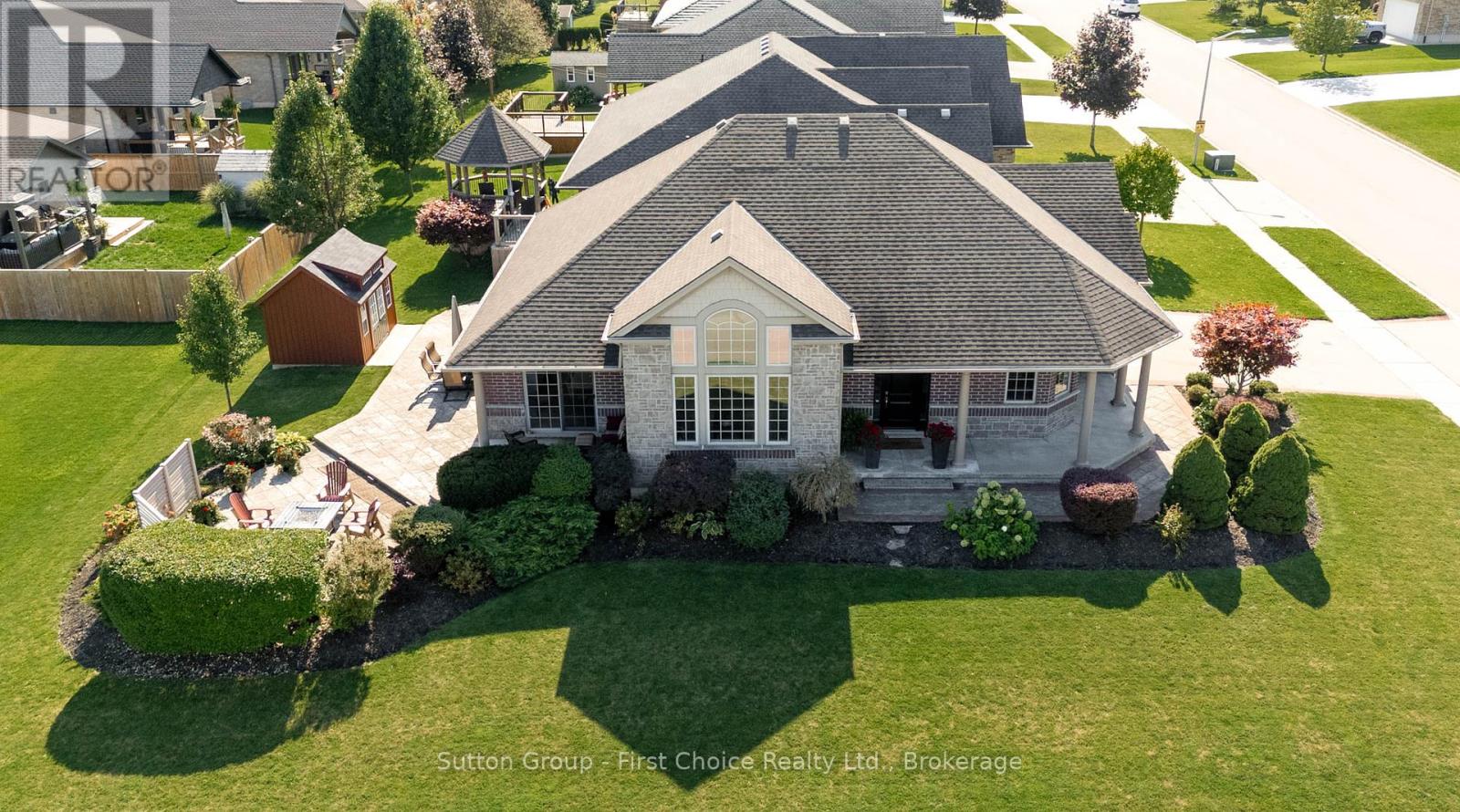 211 Sunset Drive, West Perth, Ontario  N0K 1W0 - Photo 4 - X12440185
