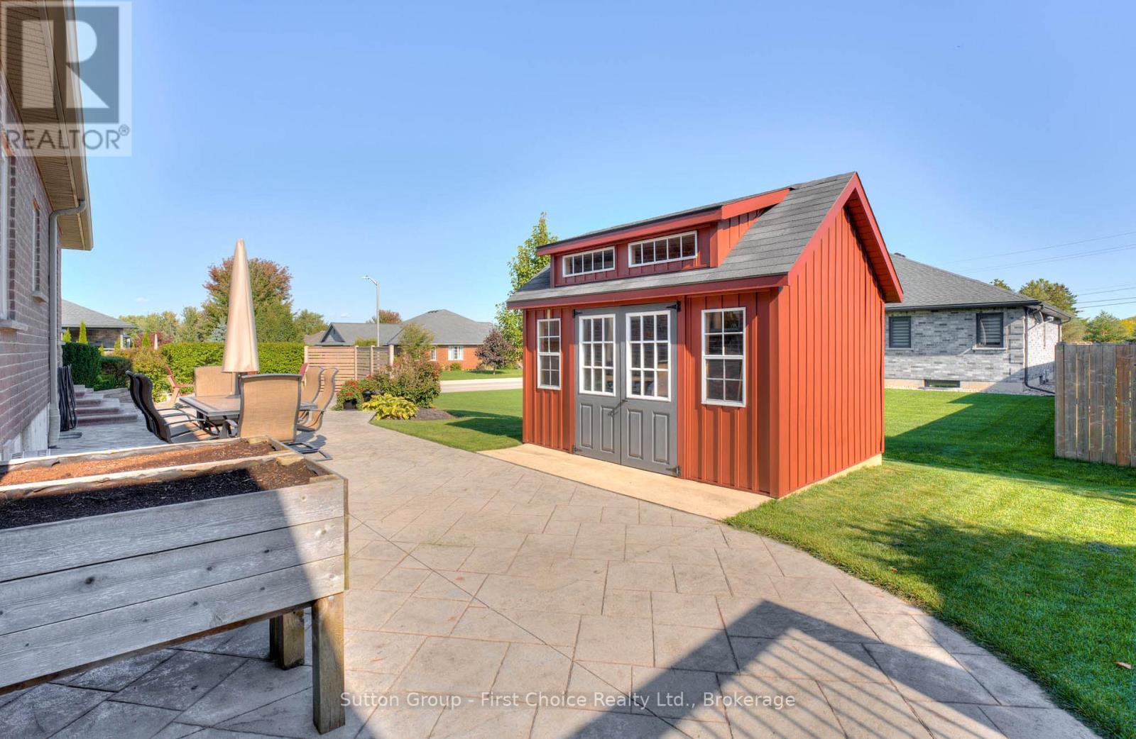 211 Sunset Drive, West Perth, Ontario  N0K 1W0 - Photo 41 - X12440185