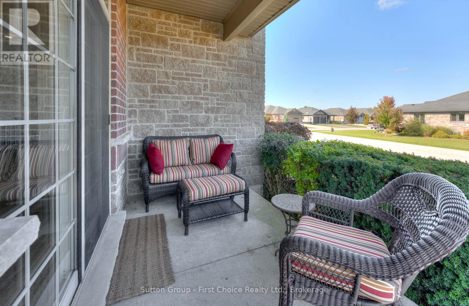 211 Sunset Drive, West Perth, Ontario  N0K 1W0 - Photo 42 - X12440185