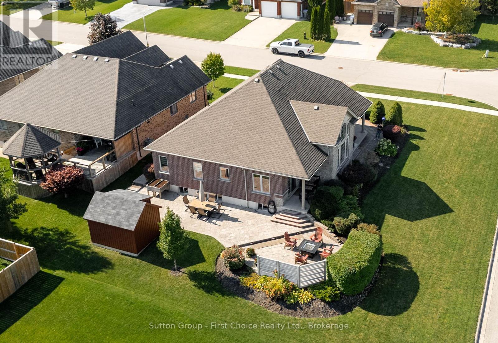 211 Sunset Drive, West Perth, Ontario  N0K 1W0 - Photo 45 - X12440185
