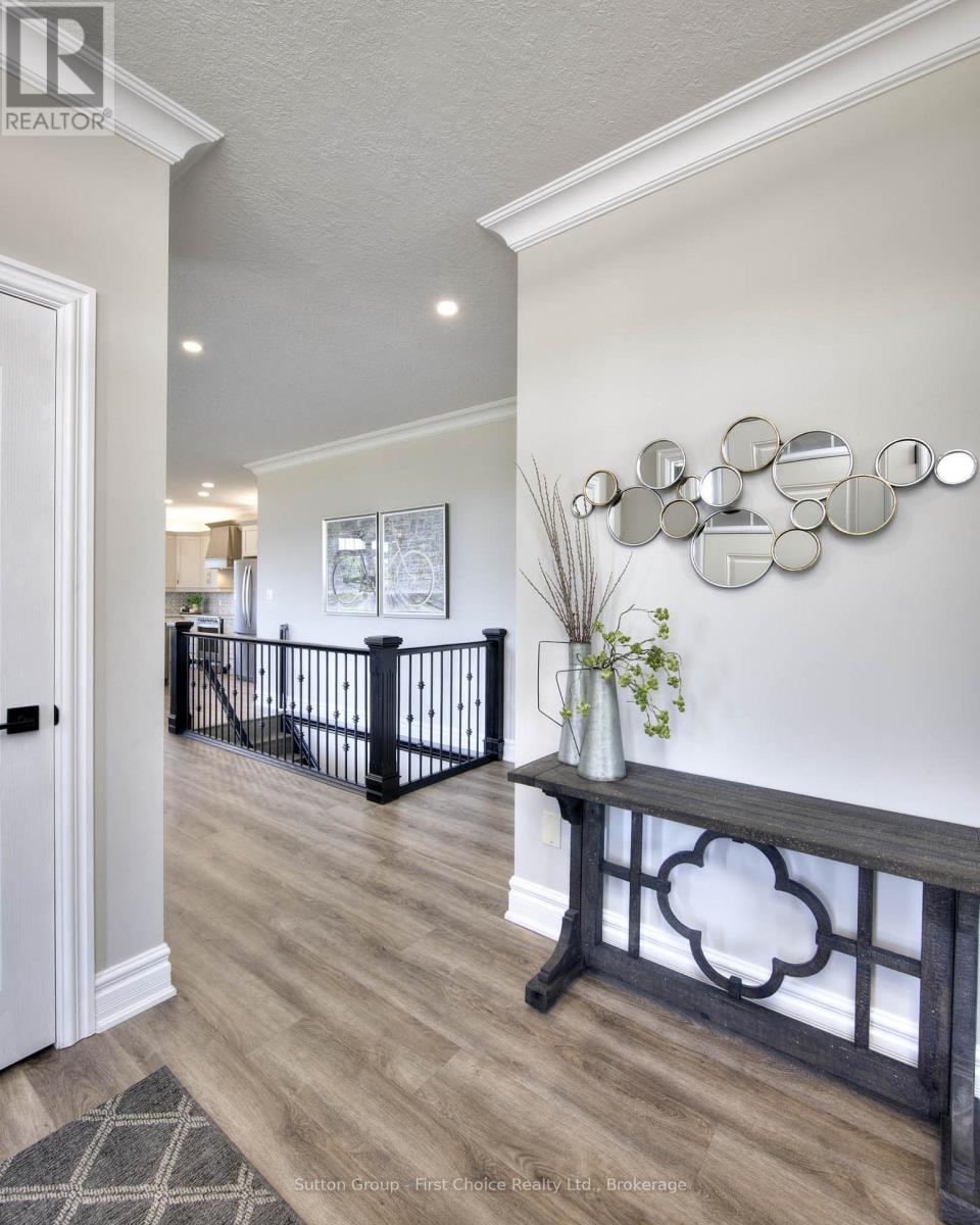 211 Sunset Drive, West Perth, Ontario  N0K 1W0 - Photo 7 - X12440185