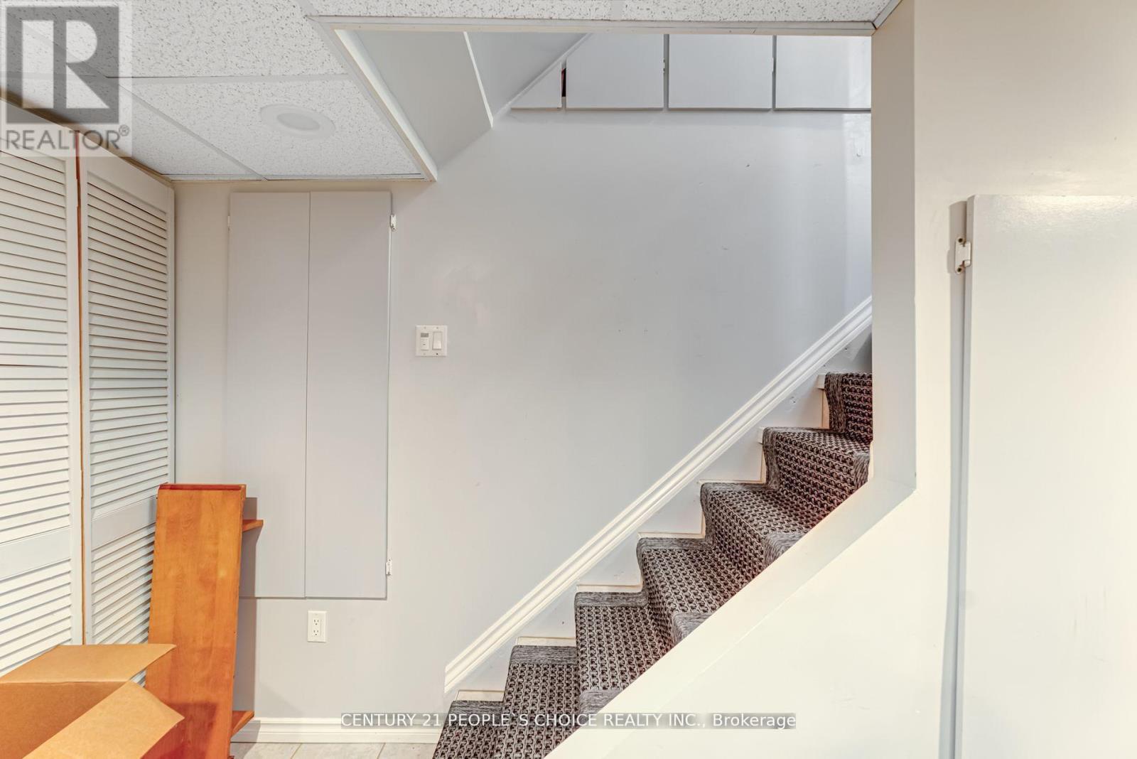 13 Jeffrey Street, Brampton, Ontario  L6S 2M9 - Photo 22 - W12438542