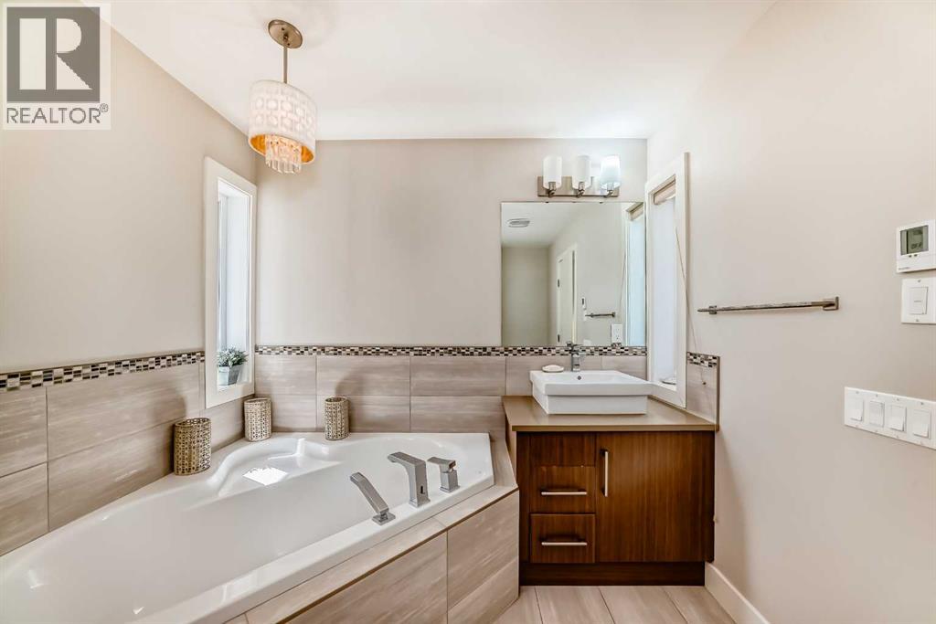 2, 924 3 Avenue Nw, Calgary, Alberta  T2N 0J6 - Photo 12 - A2261571