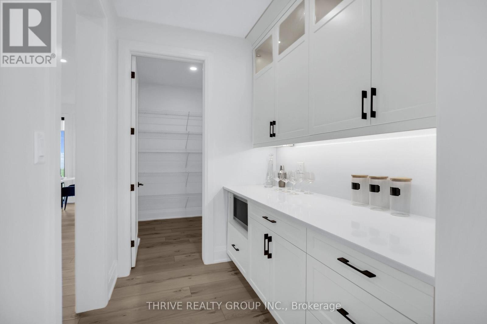 1639 Upper West Avenue, London South, Ontario  N6K 0K6 - Photo 14 - X12440152