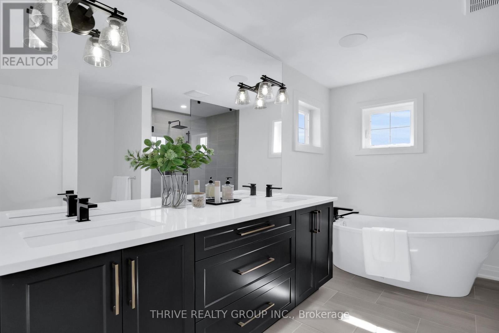 1639 Upper West Avenue, London South, Ontario  N6K 0K6 - Photo 27 - X12440152