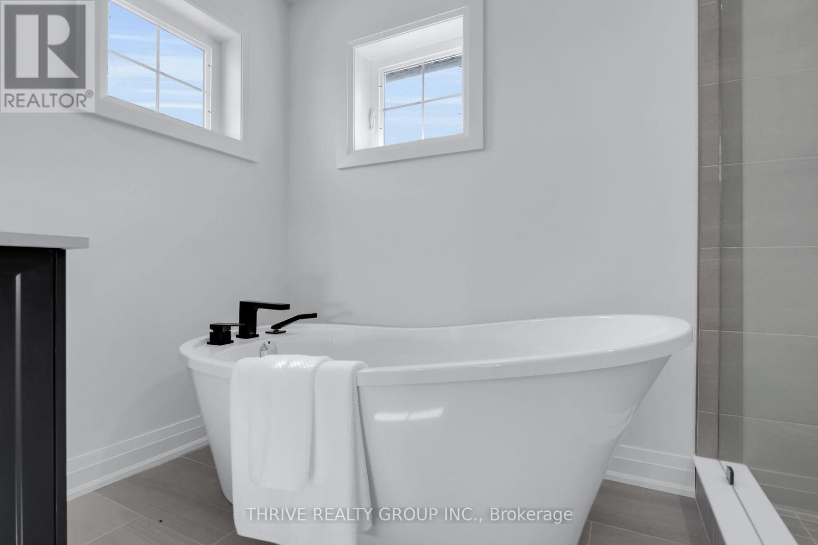 1639 Upper West Avenue, London South, Ontario  N6K 0K6 - Photo 29 - X12440152