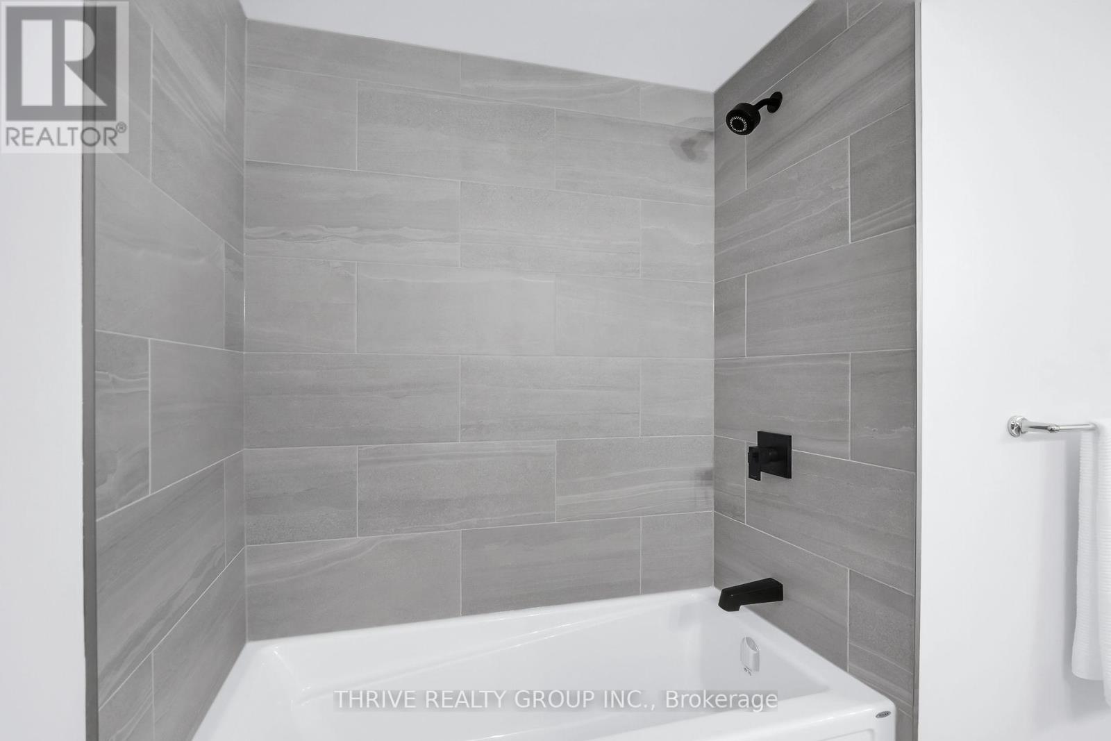 1639 Upper West Avenue, London South, Ontario  N6K 0K6 - Photo 31 - X12440152