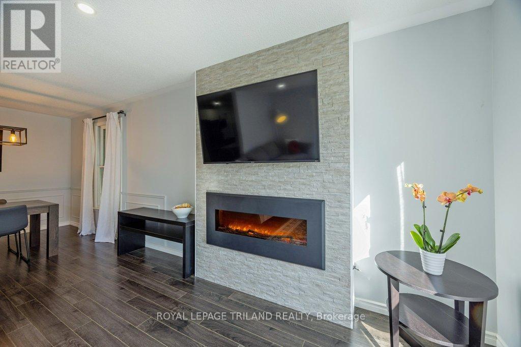 28 Mctaggart Crescent, London North, Ontario  N5X 2E3 - Photo 9 - X12440170