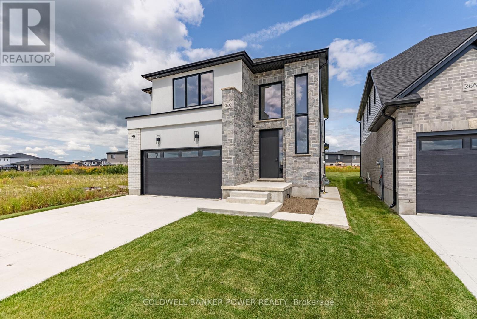 2692 Heardcreek Trail, London North, Ontario  N6G 0W1 - Photo 2 - X12440171