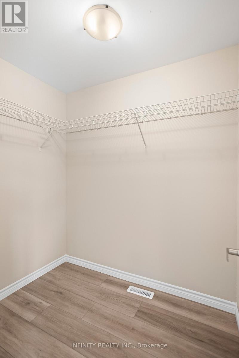 2018 Clayridge Way, London North, Ontario  N6G 0V3 - Photo 28 - X12440190