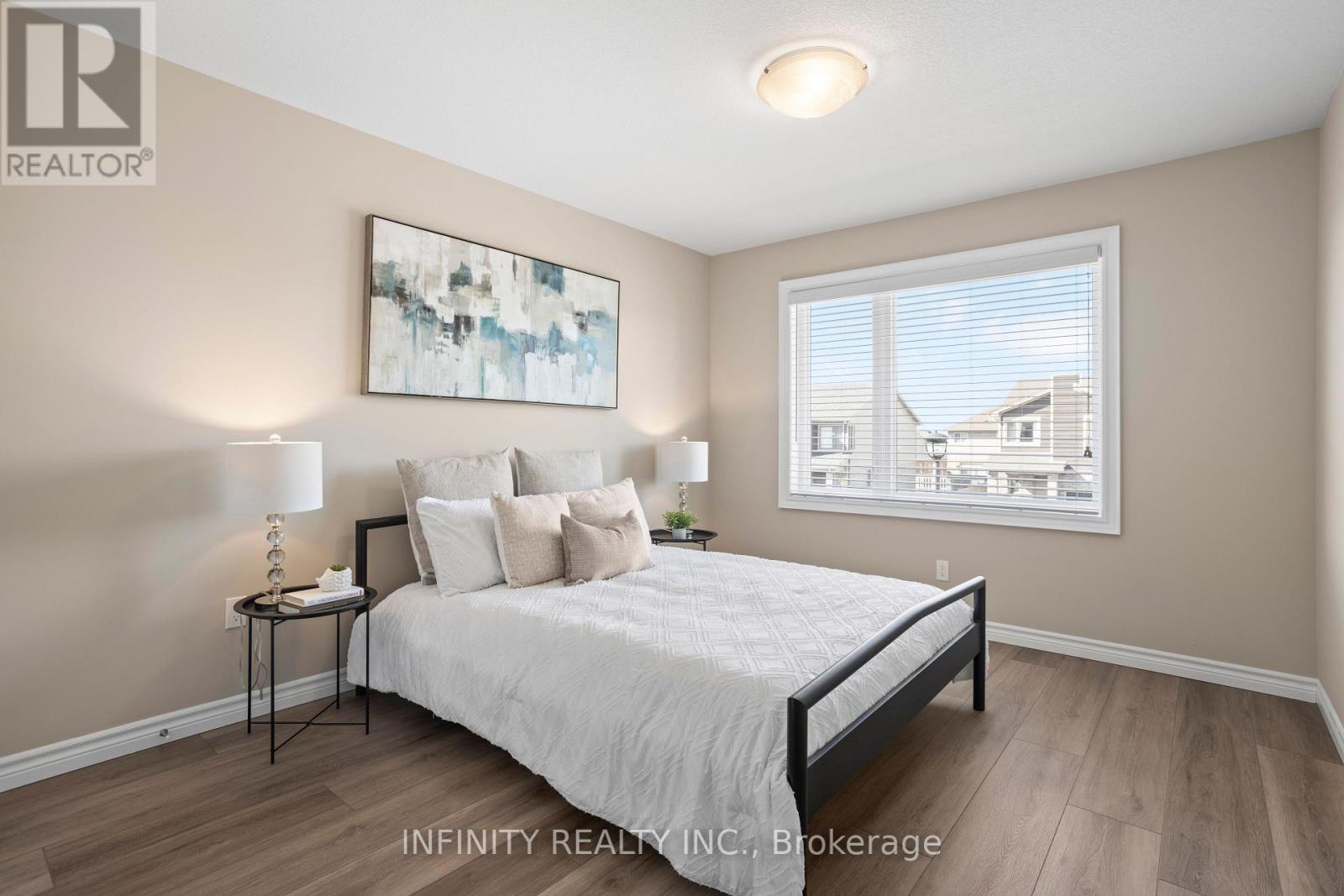 2018 Clayridge Way, London North, Ontario  N6G 0V3 - Photo 29 - X12440190