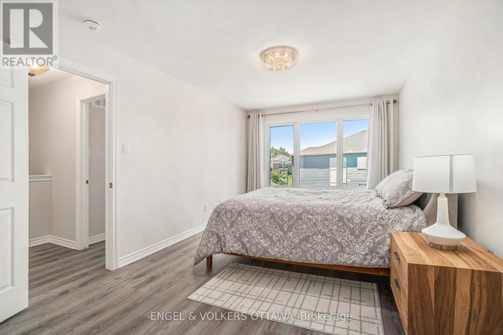 827 Kiniw Private, Ottawa, Ontario  K1K 5A3 - Photo 16 - X12440135