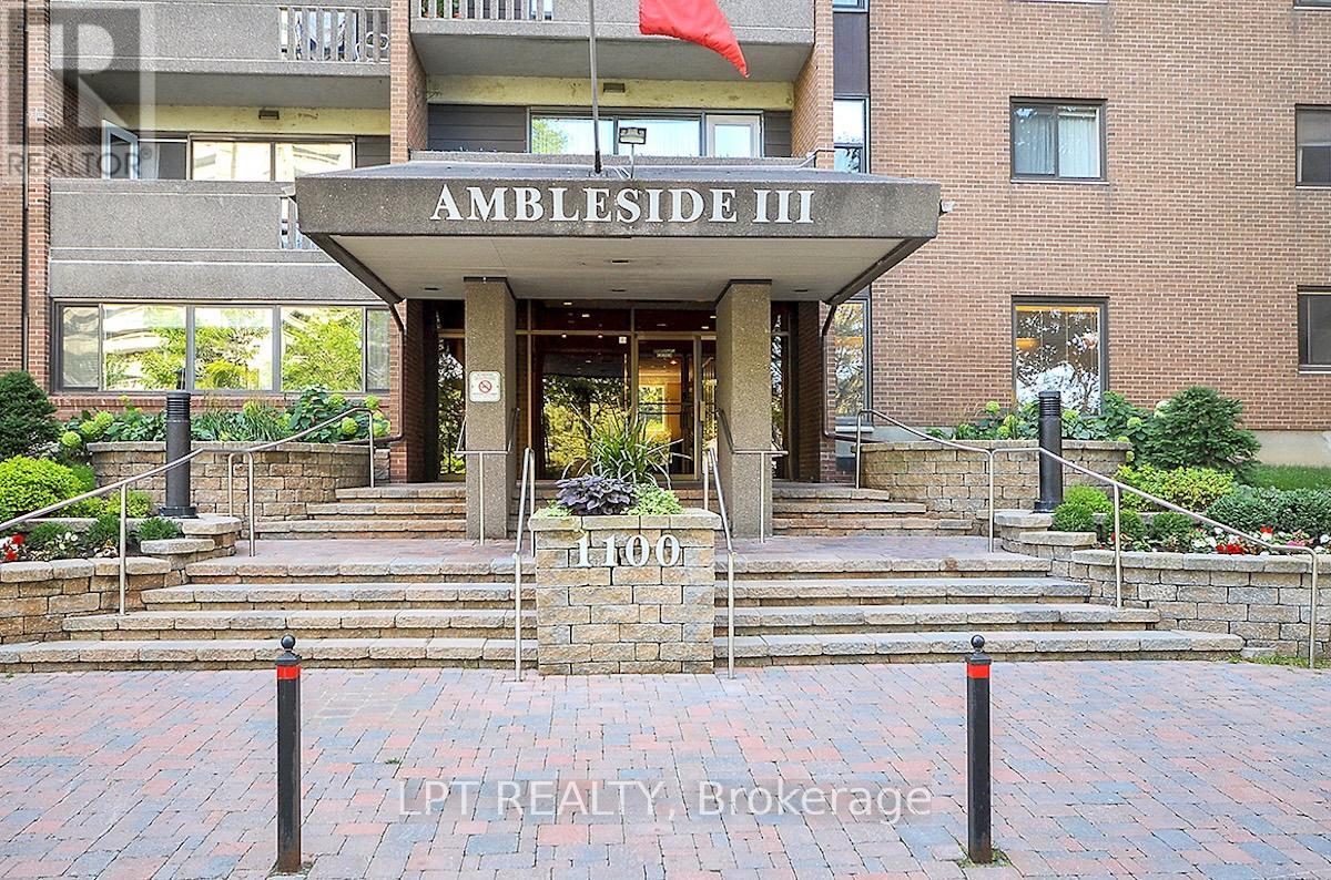 807 - 1100 Ambleside Drive, Ottawa, Ontario  K2B 8G6 - Photo 3 - X12440205