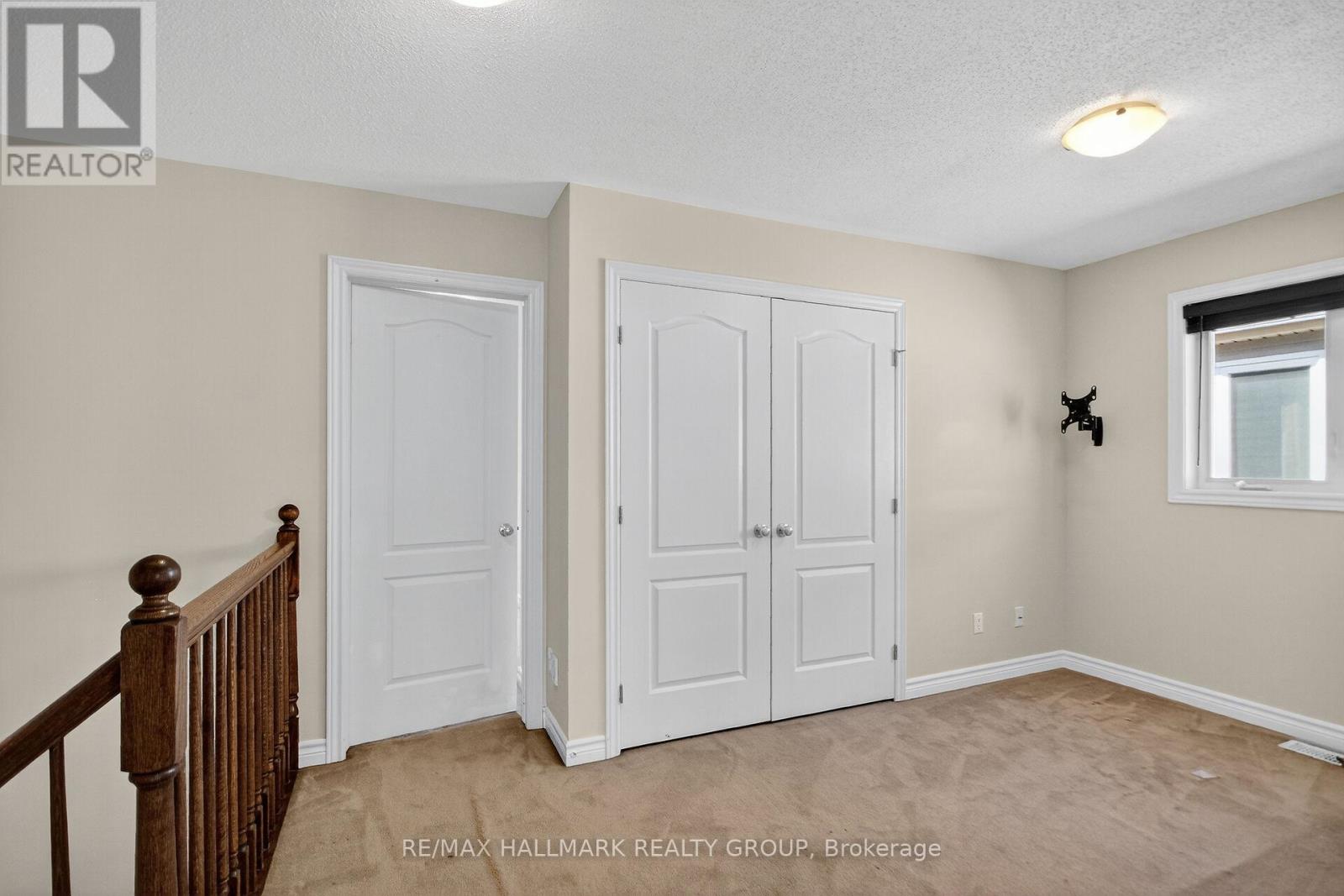 272 Broxburn Crescent, Ottawa, Ontario  K2J 0N8 - Photo 15 - X12440242