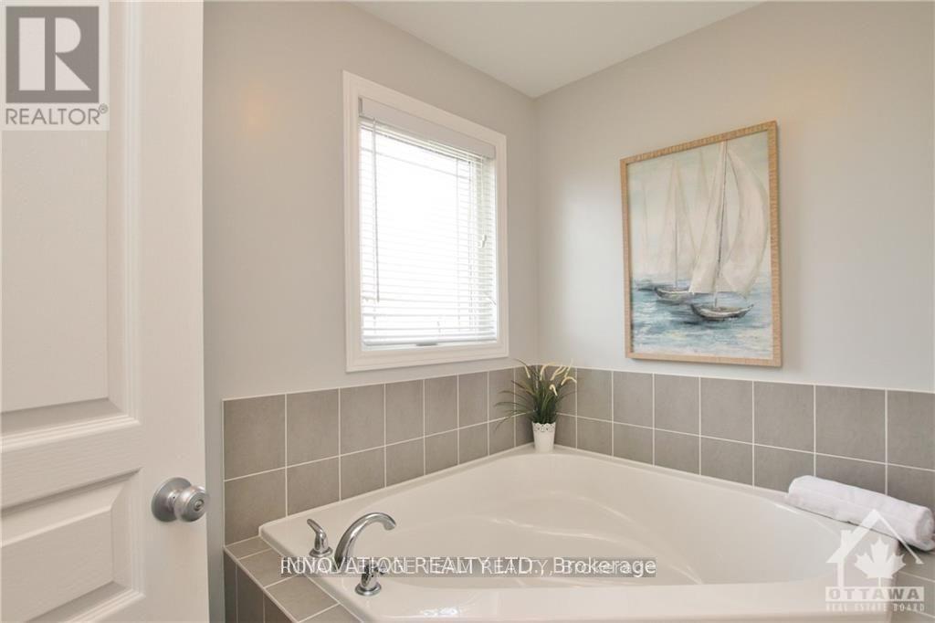 482 Barrick Hill Road N, Ottawa, Ontario  K2M 0H8 - Photo 18 - X12440251