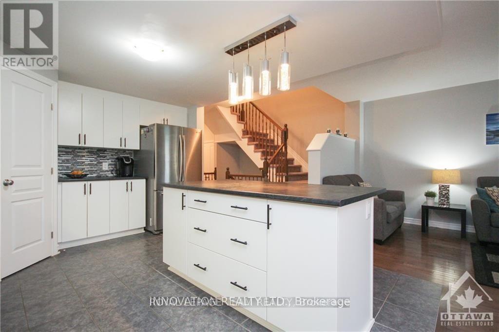 482 Barrick Hill Road N, Ottawa, Ontario  K2M 0H8 - Photo 6 - X12440251
