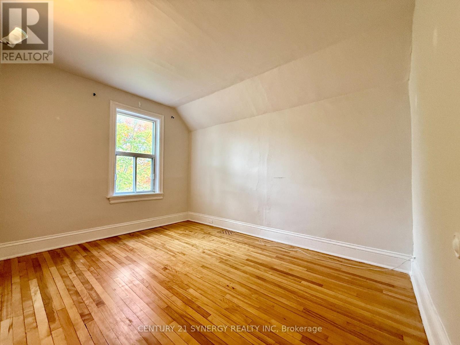 2 - 4 Gould Street, Ottawa, Ontario  K1Y 2P2 - Photo 12 - X12440263