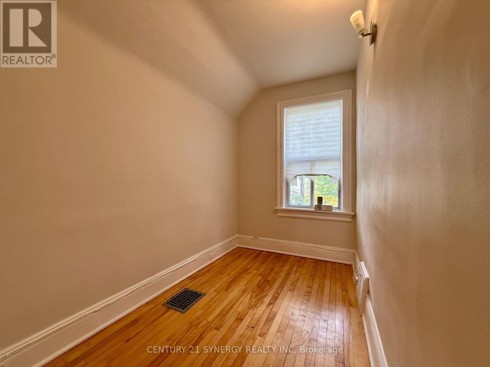 2 - 4 Gould Street, Ottawa, Ontario  K1Y 2P2 - Photo 15 - X12440263