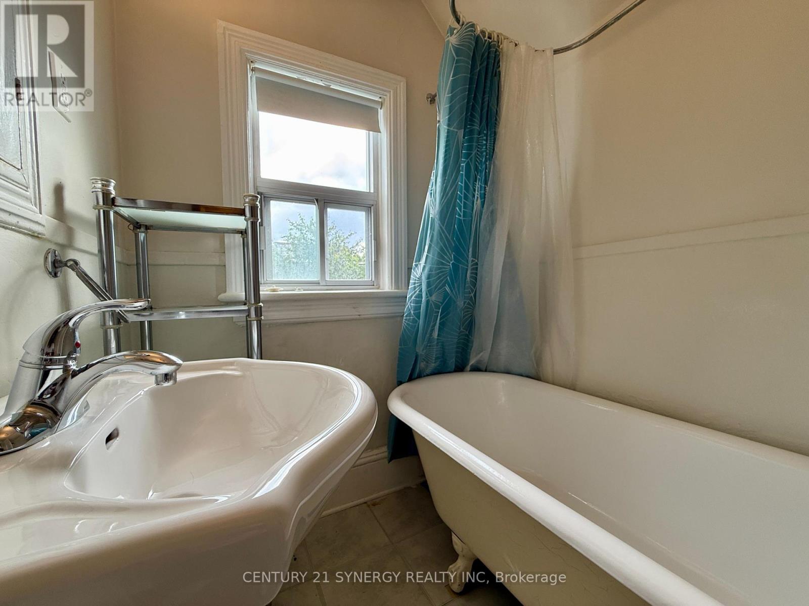 2 - 4 Gould Street, Ottawa, Ontario  K1Y 2P2 - Photo 17 - X12440263