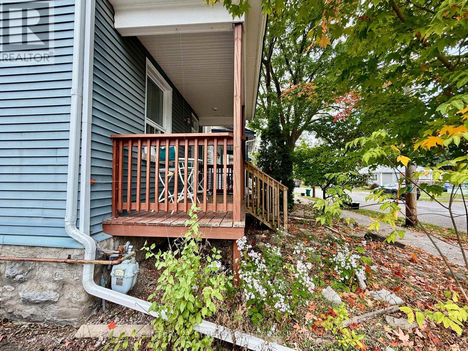 2 - 4 Gould Street, Ottawa, Ontario  K1Y 2P2 - Photo 3 - X12440263
