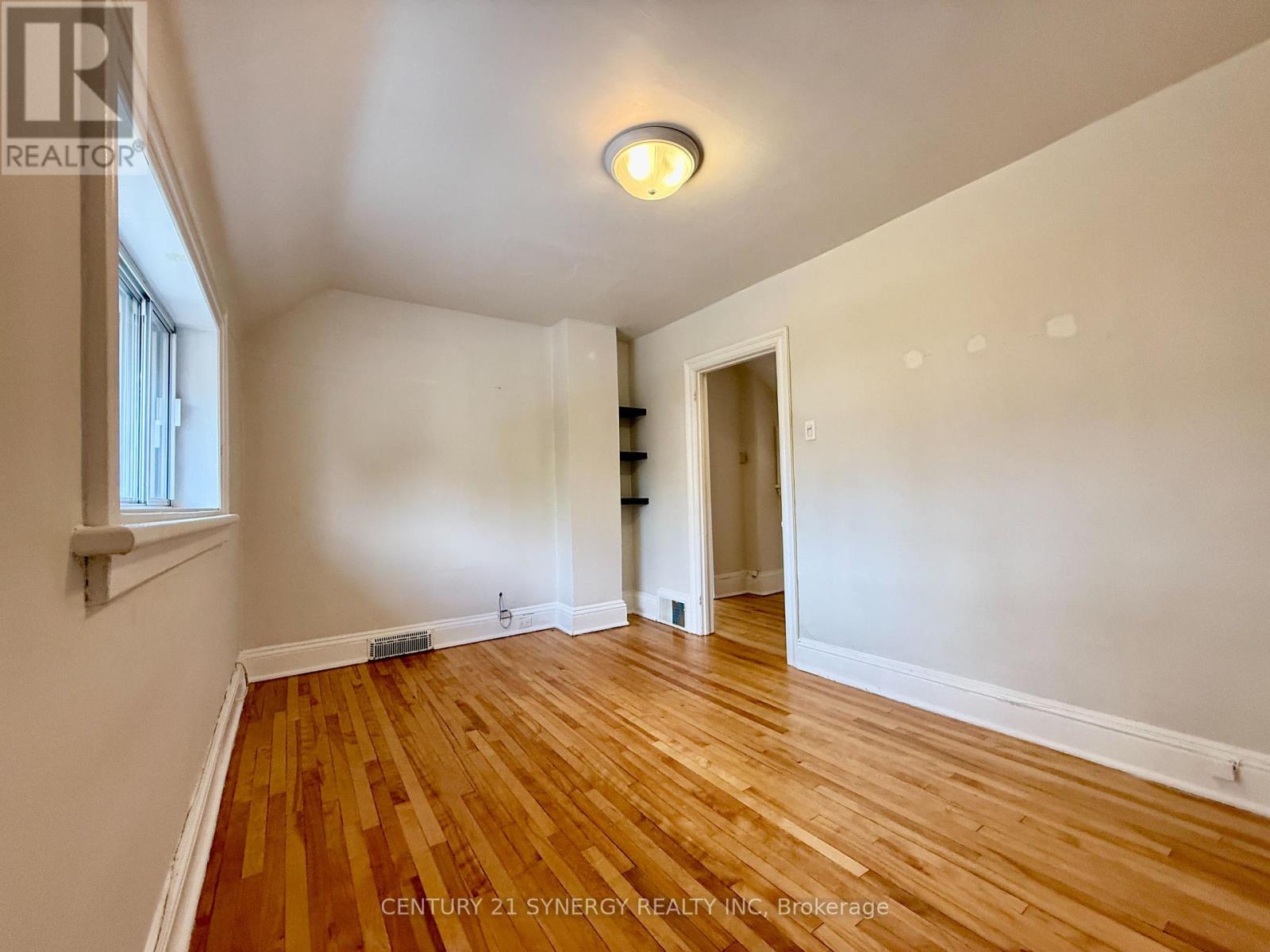 2 - 4 Gould Street, Ottawa, Ontario  K1Y 2P2 - Photo 9 - X12440263