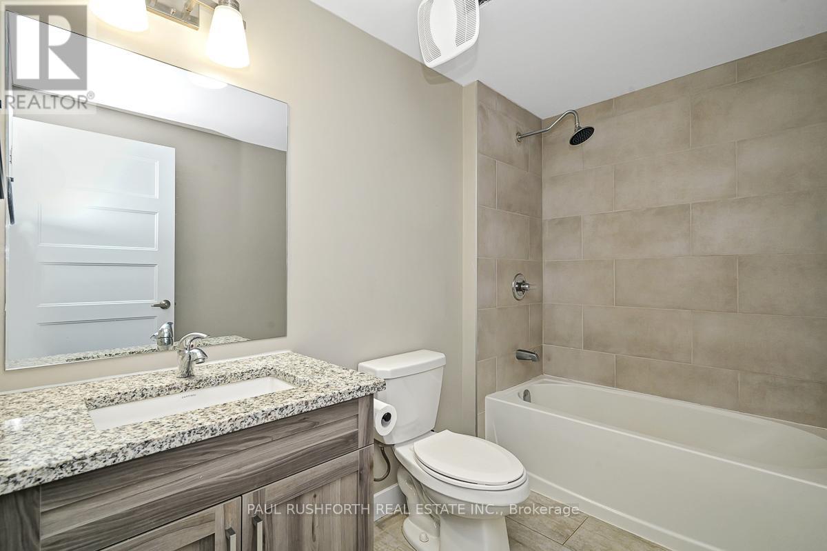 41 Bank Street, Russell, Ontario  K4R 1A9 - Photo 9 - X12440275