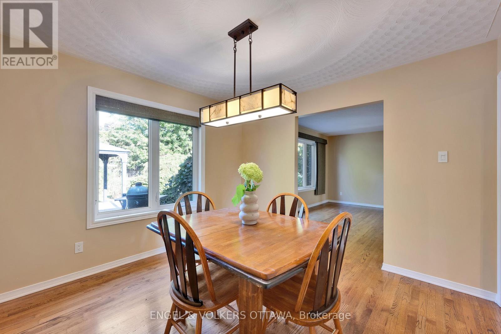 5233 Mclean Crescent, Ottawa, Ontario  K4M 1G1 - Photo 17 - X12440279