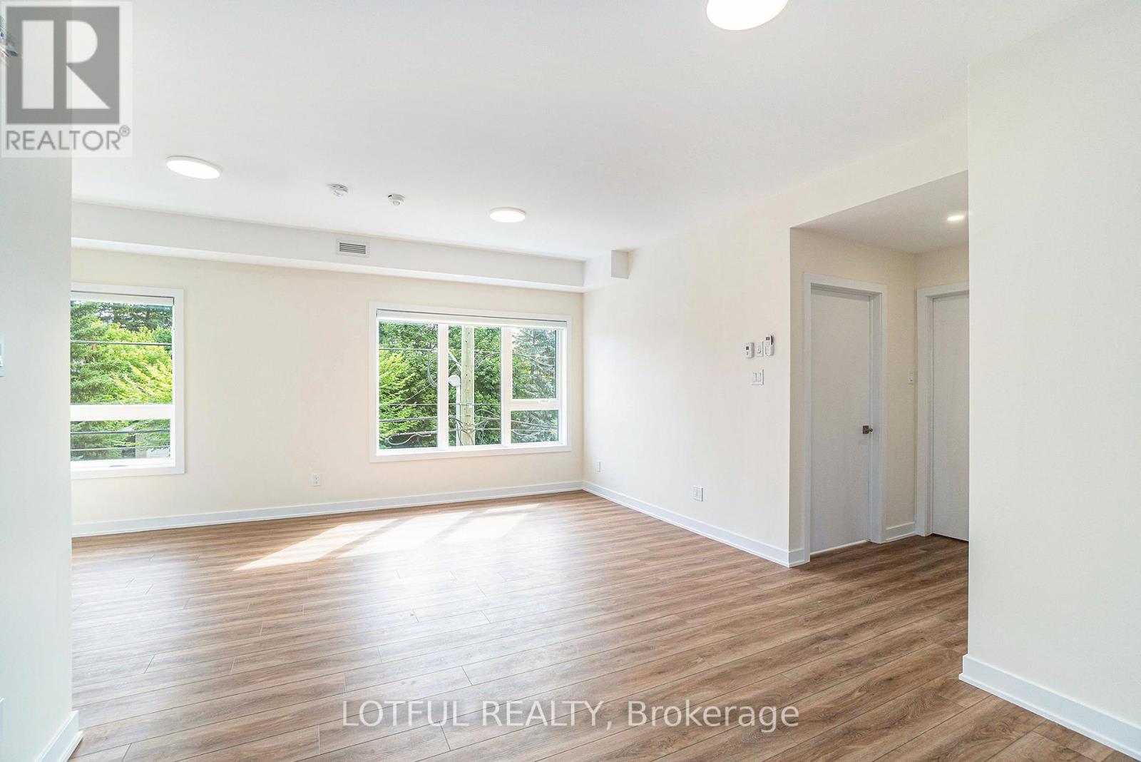 201 - 630 Churchill Avenue N, Ottawa, Ontario  K1Z 5E8 - Photo 6 - X12440300
