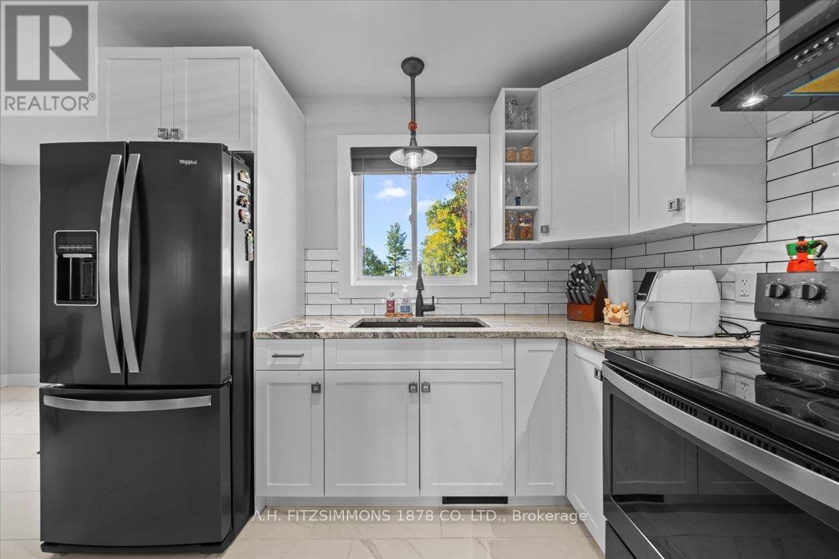 3791 Carp Road, Ottawa, Ontario  K0A 1L0 - Photo 23 - X12440306