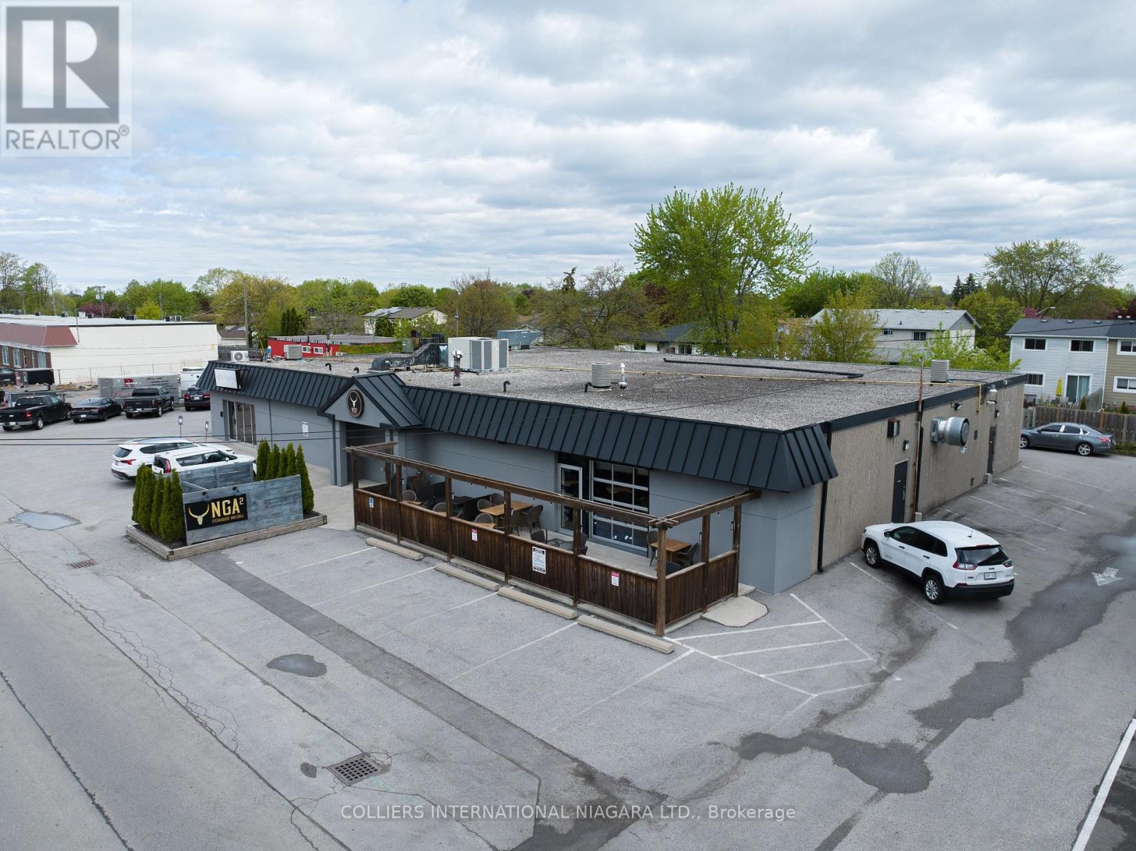 14-18 Secord Drive, St. Catharines (Lakeport), Ontario  L2N 1K8 - Photo 1 - X12440121
