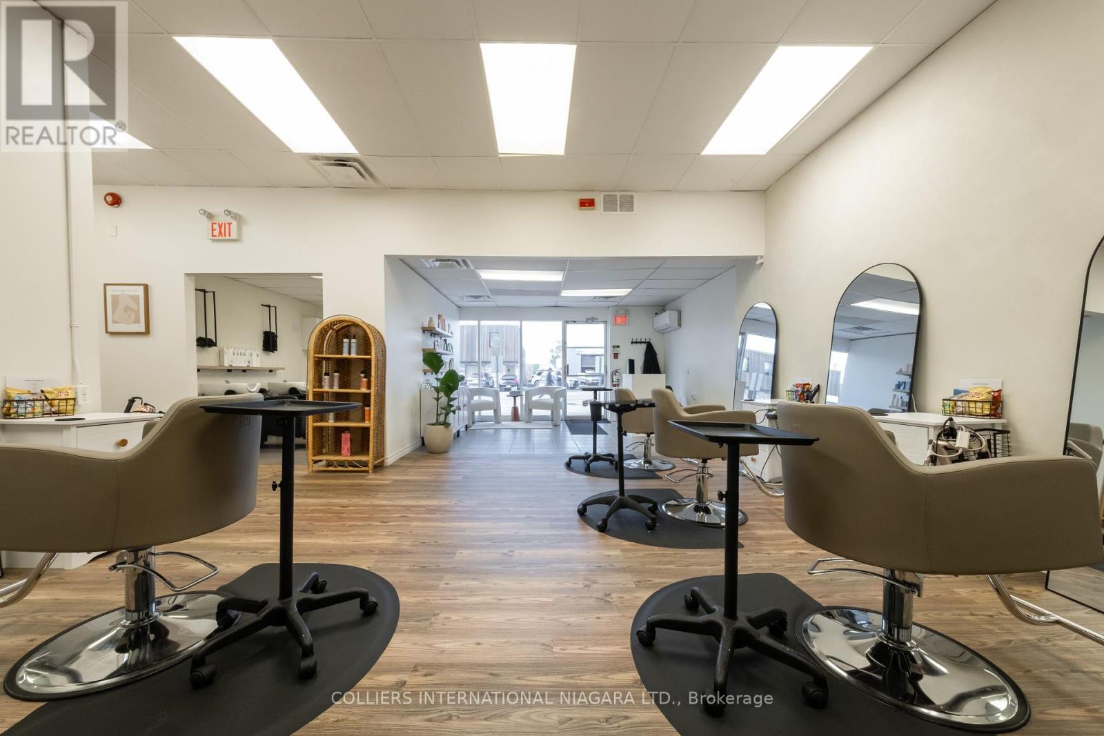 14-18 Secord Drive, St. Catharines (Lakeport), Ontario  L2N 1K8 - Photo 23 - X12440121