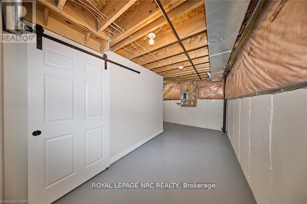 76 Loretta Drive, Niagara-On-The-Lake (Virgil), Ontario  L0S 1T0 - Photo 29 - X12440131