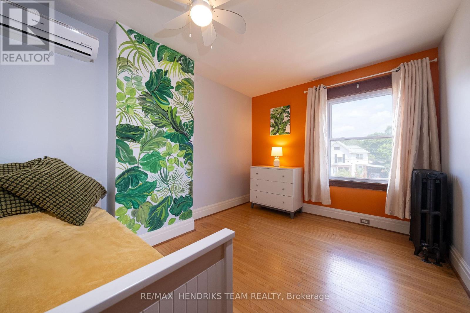 153 Geneva Street, St. Catharines (Downtown), Ontario  L2R 4N7 - Photo 24 - X12440167