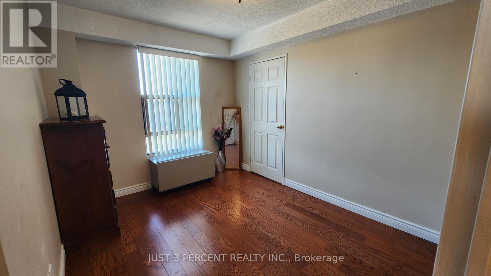 505 - 55 William Street E, Oshawa, Ontario  L1G 7C9 - Photo 9 - E12440133