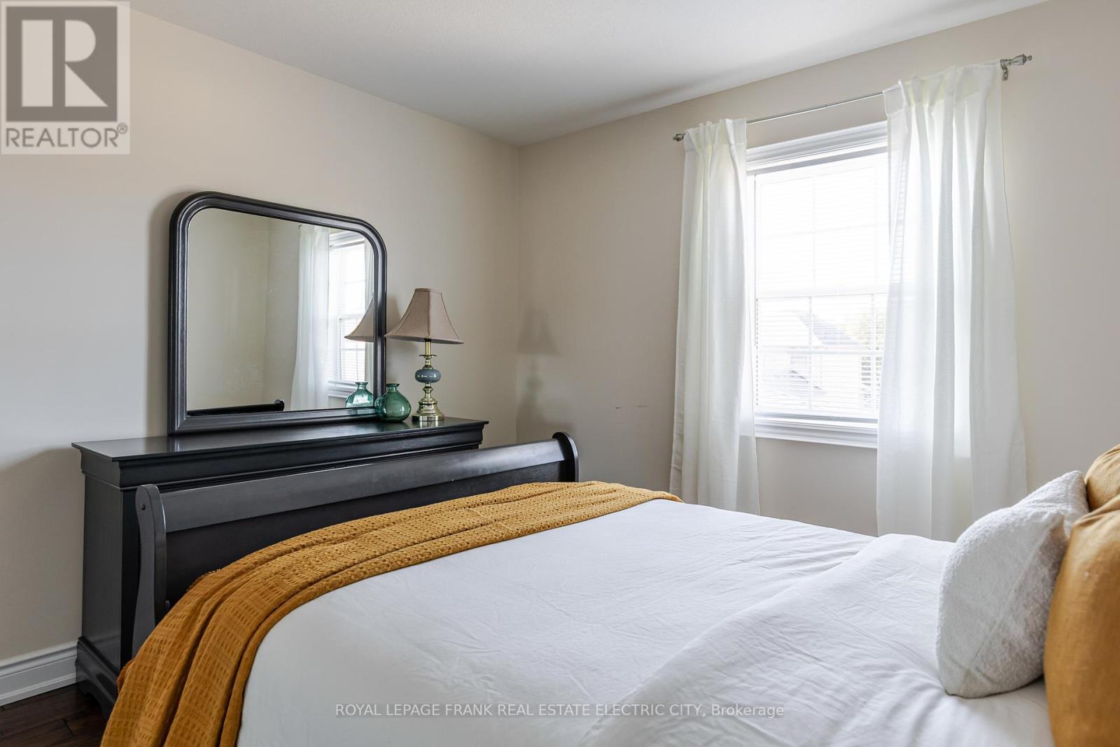 849 Broadway Boulevard, Peterborough, Ontario  K9H 0J1 - Photo 27 - X12440159