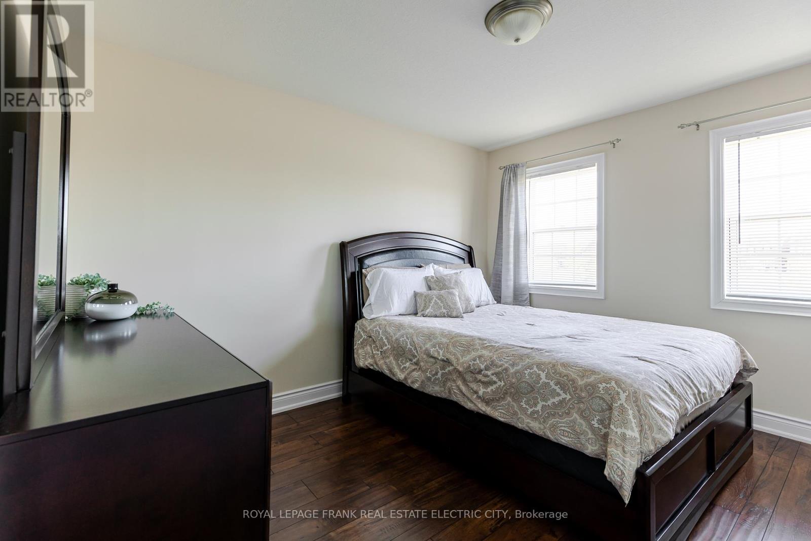 849 Broadway Boulevard, Peterborough, Ontario  K9H 0J1 - Photo 31 - X12440159