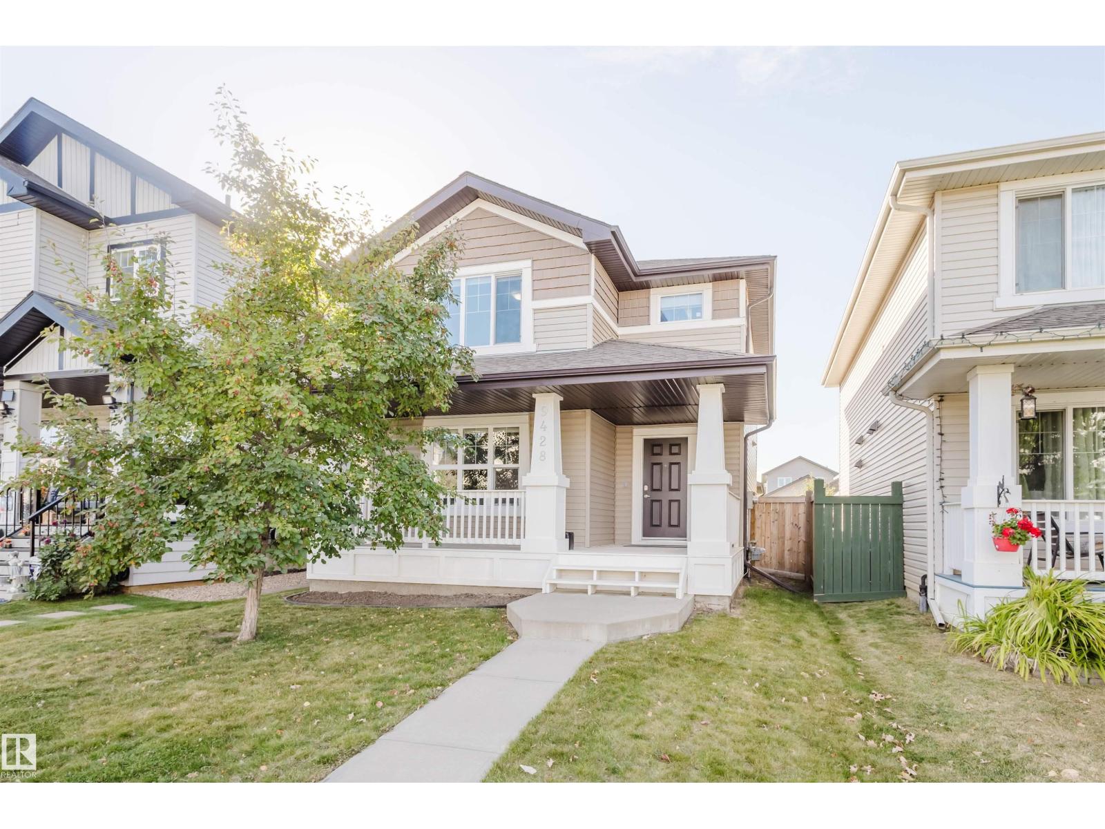 9428 212 ST NW, Edmonton, Alberta