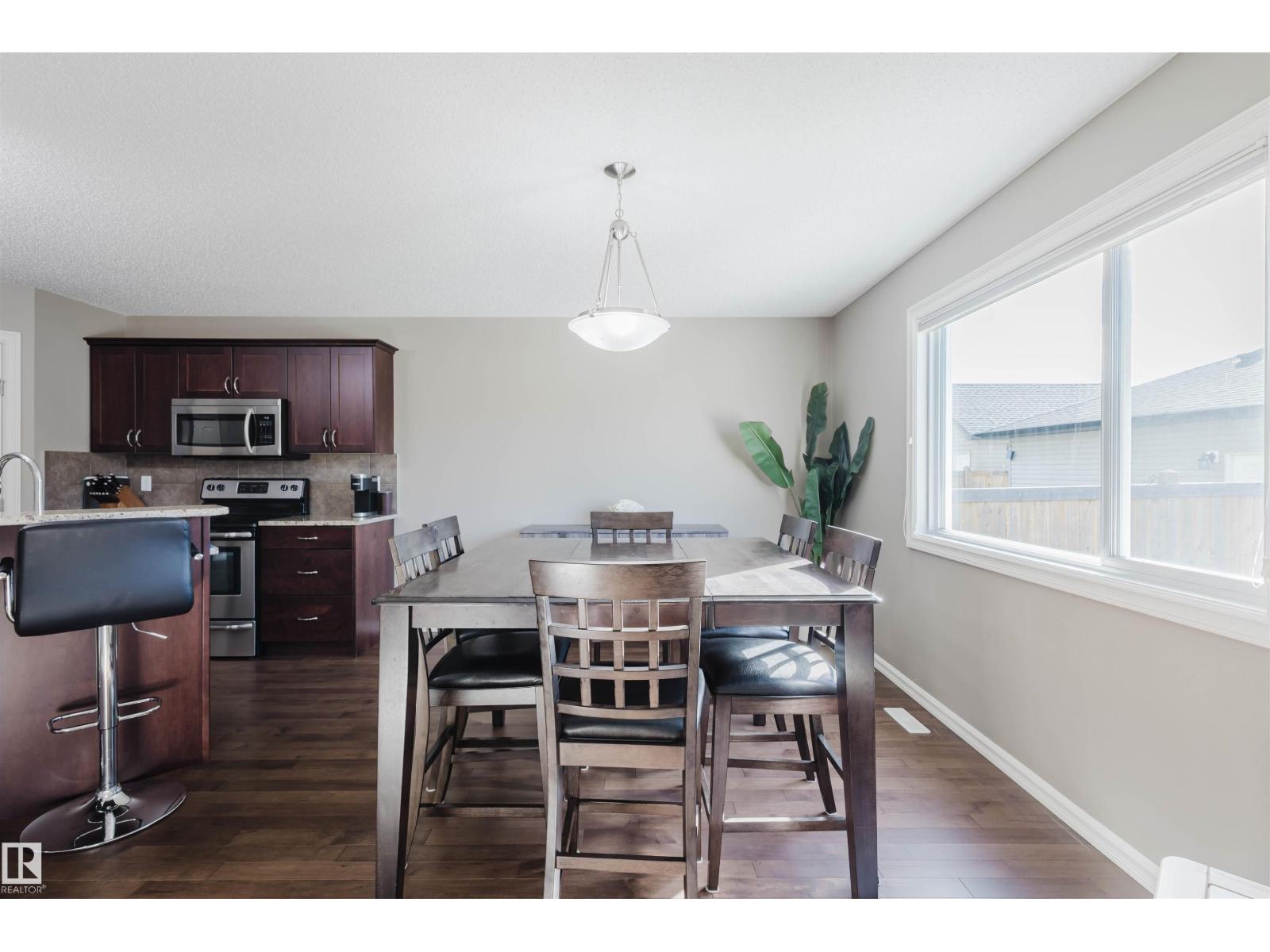 9428 212 St Nw, Edmonton, Alberta  T5T 4R3 - Photo 17 - E4460404